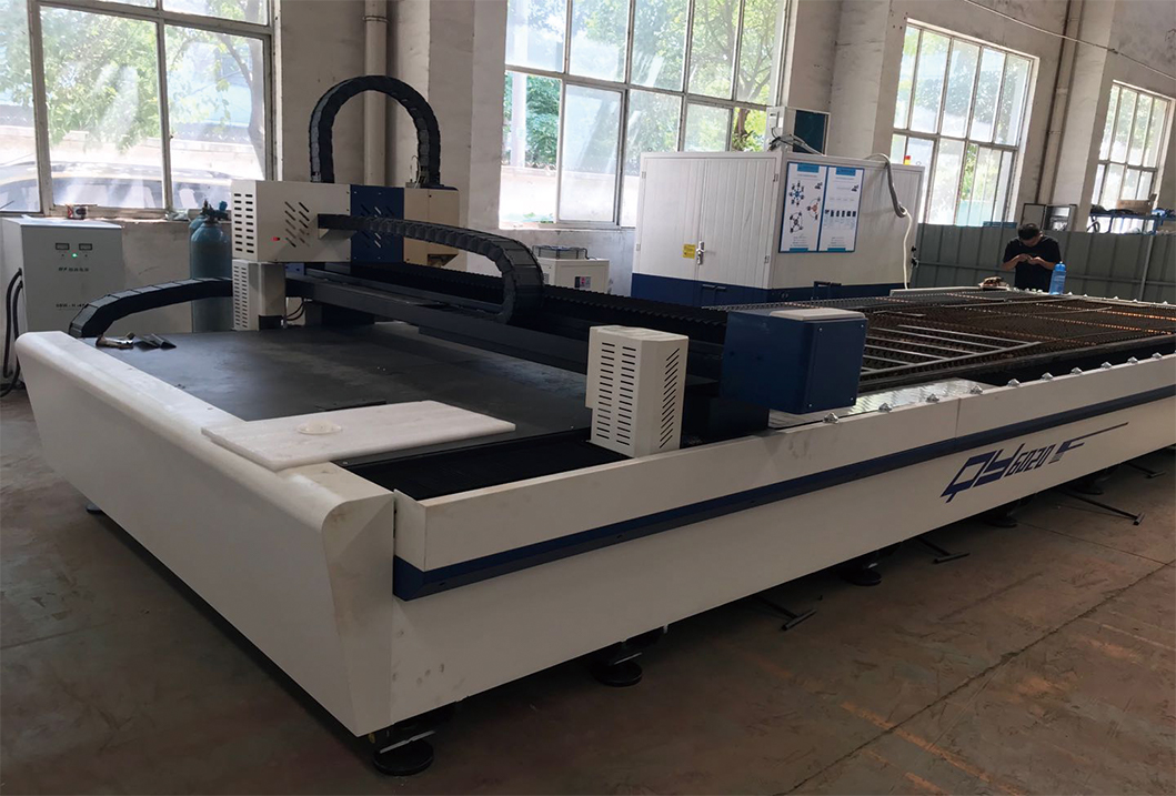3000W激光切割机